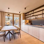 Kitzbuehel By Alps * اوبرندورف ان تيرول
