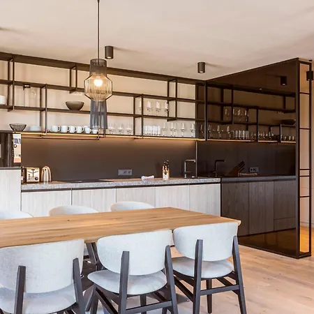 Kitzbuehel By Alps אוברנדורף אין טירול