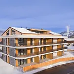 Kitzbuehel By Alps * Оберндорф (Тироль)