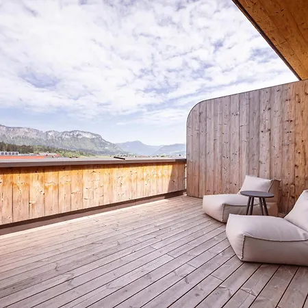 Kitzbuehel By Alps Apartment *